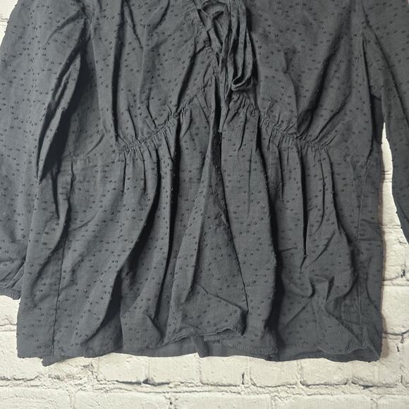 BCBG MaxAzria 100% Cotton Black Textured Polka Dot Lace Up Collar Blouse Large - Picture 4 of 13